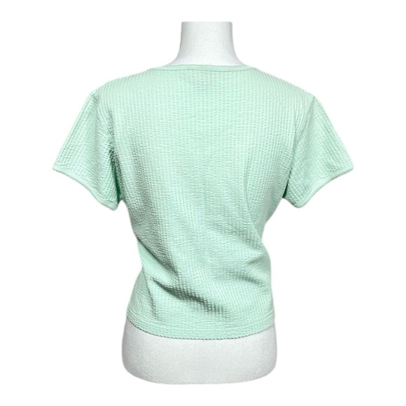 L.L. Bean Mint Green Crew Neck Textured Short Sleeve Button Down Tee Size Medium - Picture 5 of 6